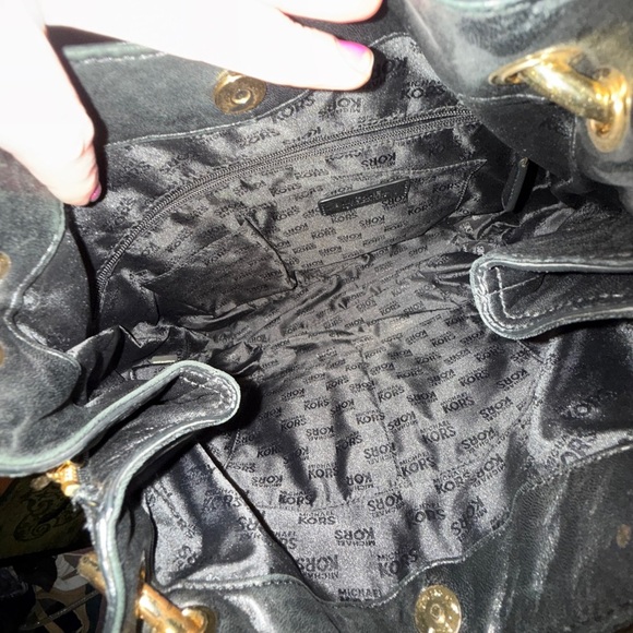 Michael Kors Moxley Black Soft Leather Tote Bag - Picture 5 of 6